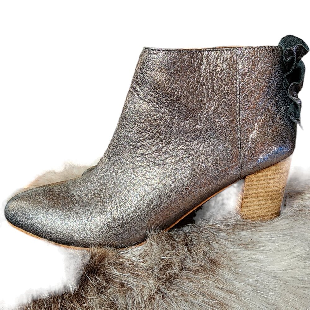 Miss Albright Booties with bow from Anthropologie